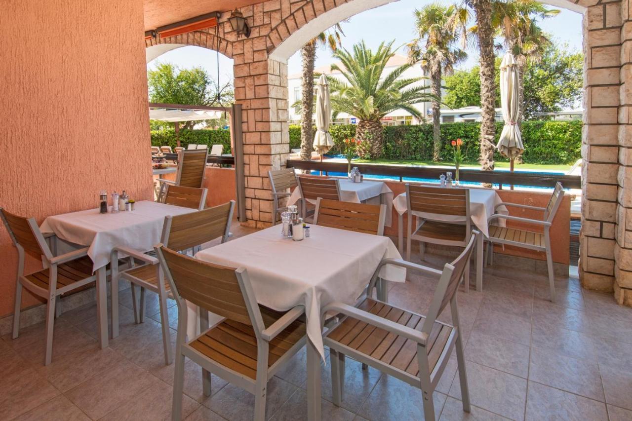 Bed & Breakfast Anita Medulin Exterior foto