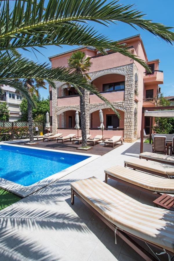 Bed & Breakfast Anita Medulin Exterior foto